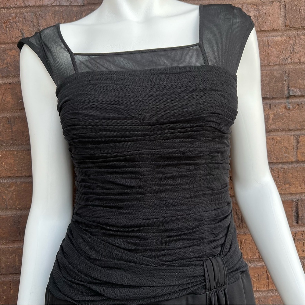 signature by sangria Woman’s elegant Black Dress Sz 4 - Picture 2 of 8